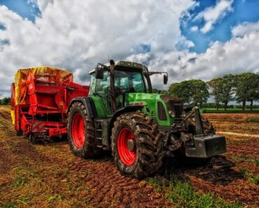 tractor-385681_1280